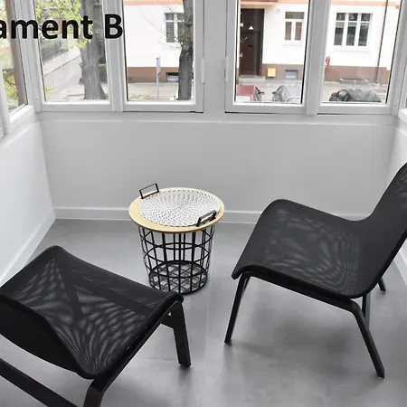 Za 400m Plaza Apartment