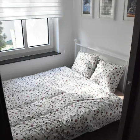 Apartment Za 400m Plaza
